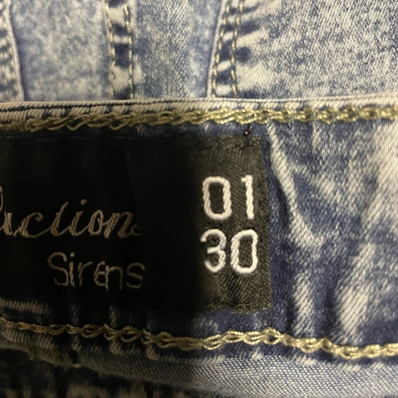 Seductions SIRENS acid wash jeans (straight leg) PRICE DROP‼️$20 - Picture 8 of 11